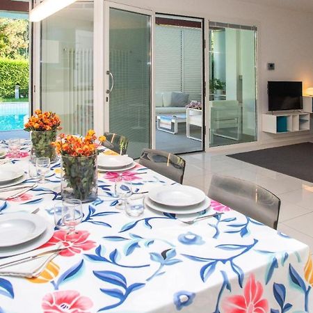 Villa Riva Beachfront Lignano Sabbiadoro Exteriér fotografie